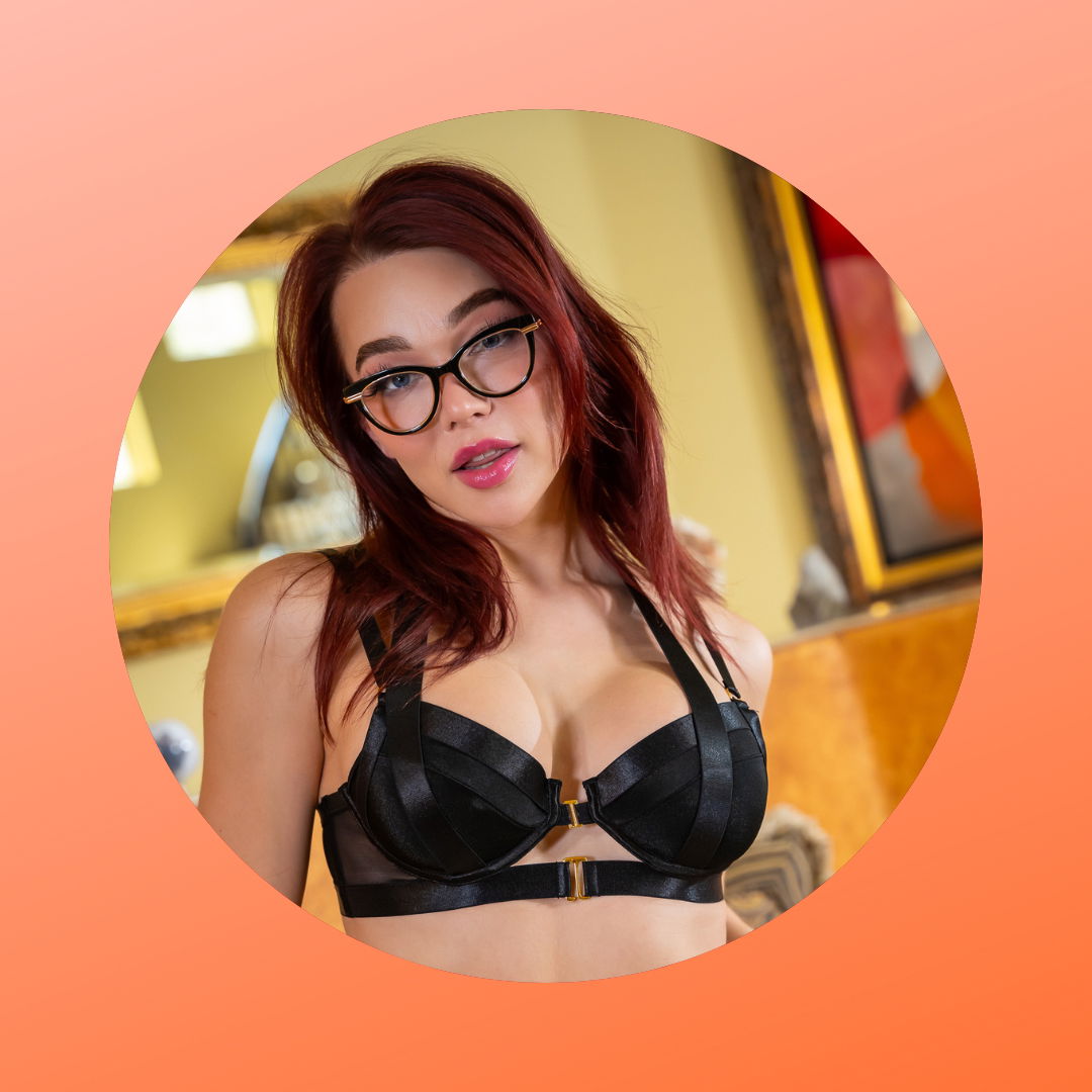 TS Emma Rose 🌹✨ photo