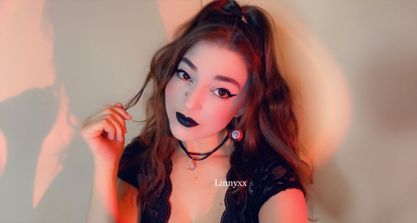 𝓛𝓲𝓷𝓷𝔂 𝓢𝓹𝓮𝓷𝓬𝓮𝓻 ✨ photo