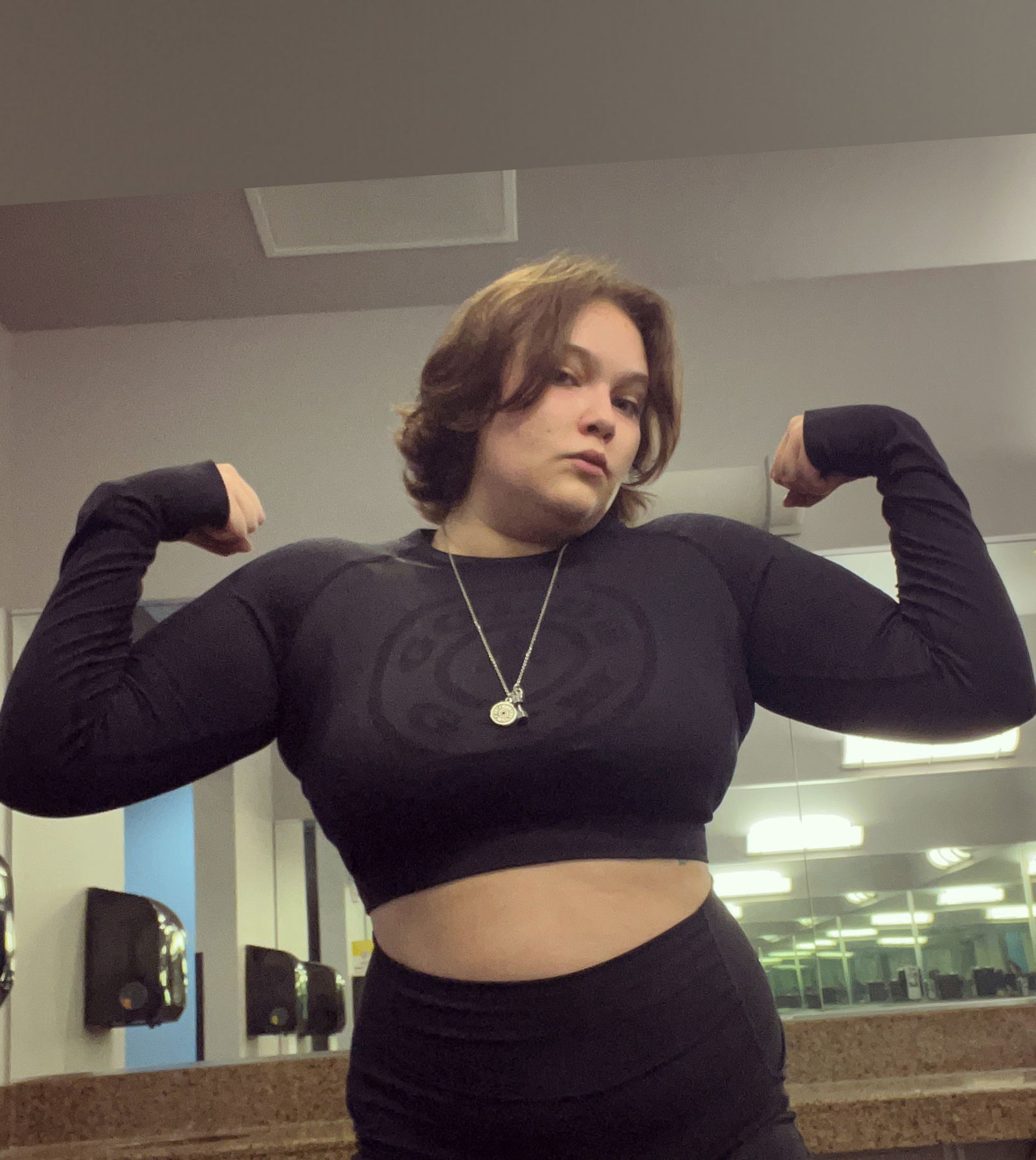 Beefcake Babe 💪🏻🍰 photo