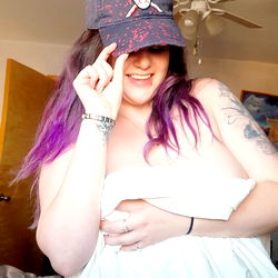 OnlyFans Model Lilith Blair Sharing Playful Content on Social Media