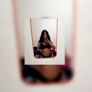 Alexandra Colombia photo