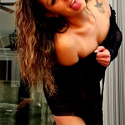 OnlyFans Model Jessikuh Kacmarova from FL Babyyy