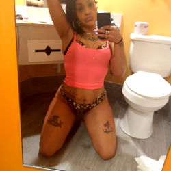 Onlyfans Model $Treasure$ in Intimate Setting