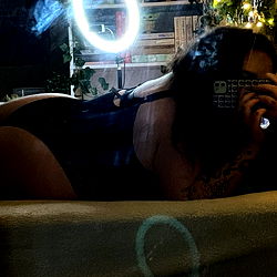 Amber Riot top 21% photo