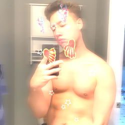 Apexeyez in the Bathroom