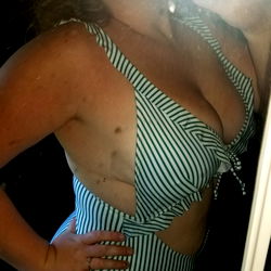 OnlyFans Model Baby in Swimsuit