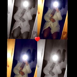 Anna Rose 🌹 photo