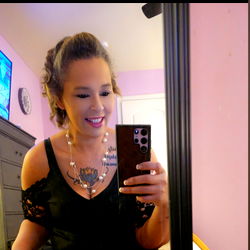 Sweet CandyKizz: Onlyfans Model Moment