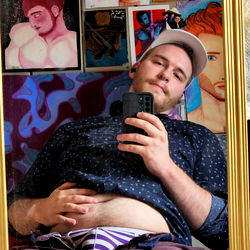 Ammon Miller: A Young Male Model in the OnlyFans Sphere