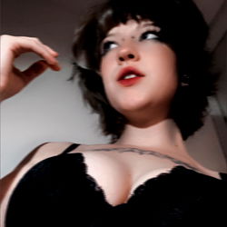 Navi, OnlyFans Model - Racy and Sensual