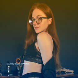 Goddess Jessie Wolfe photo