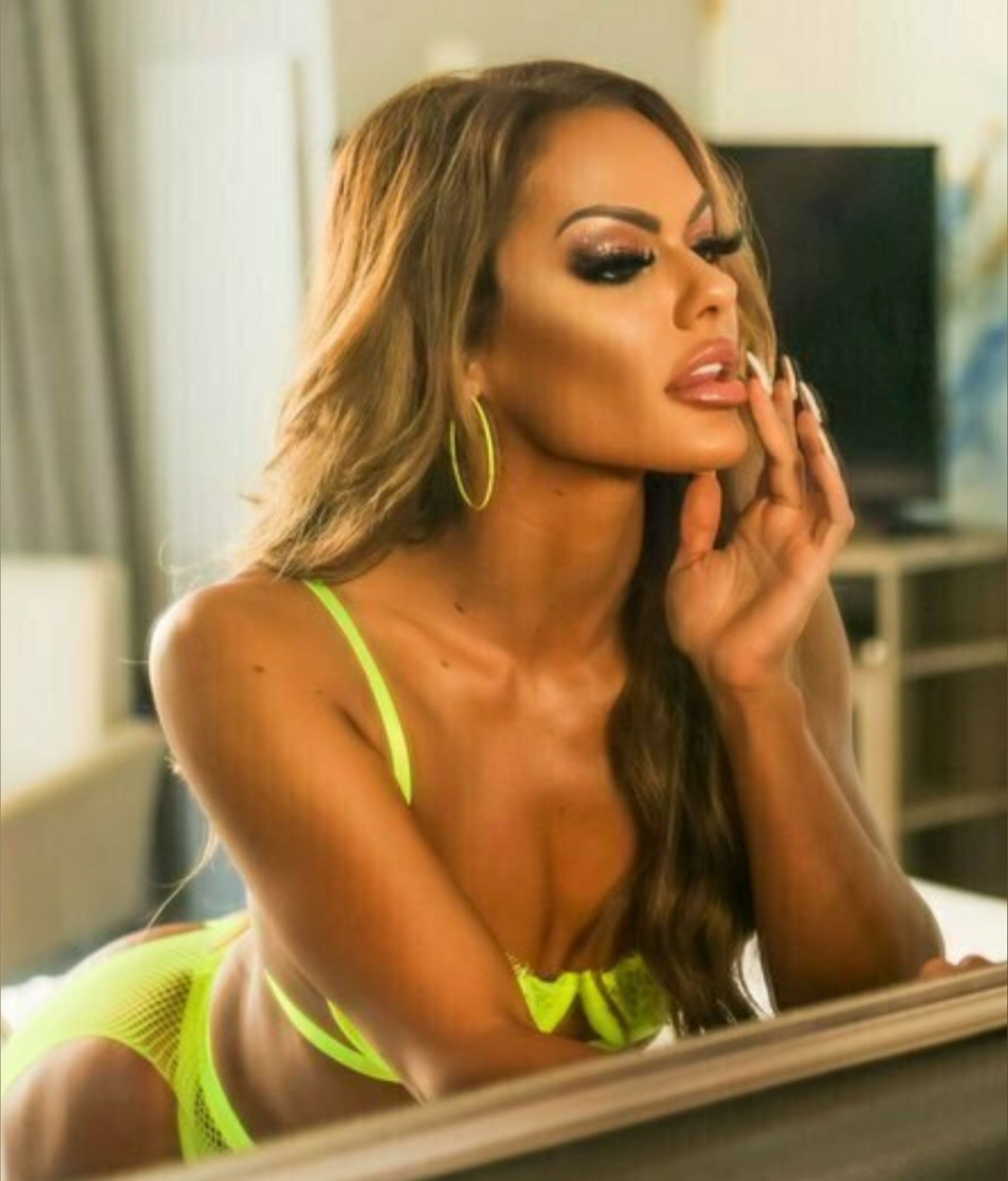 Aila Donovan 🍑💦 photo