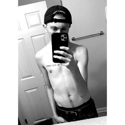 Zack's Shirtless Instagram Post