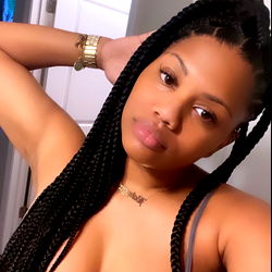 Kaykay Model in OnlyFans Photos