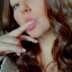 OnlyFans Model Claire