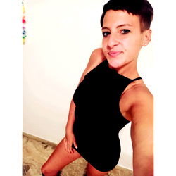 Strong, Empowered, Veneto-born Model A L E S S I A