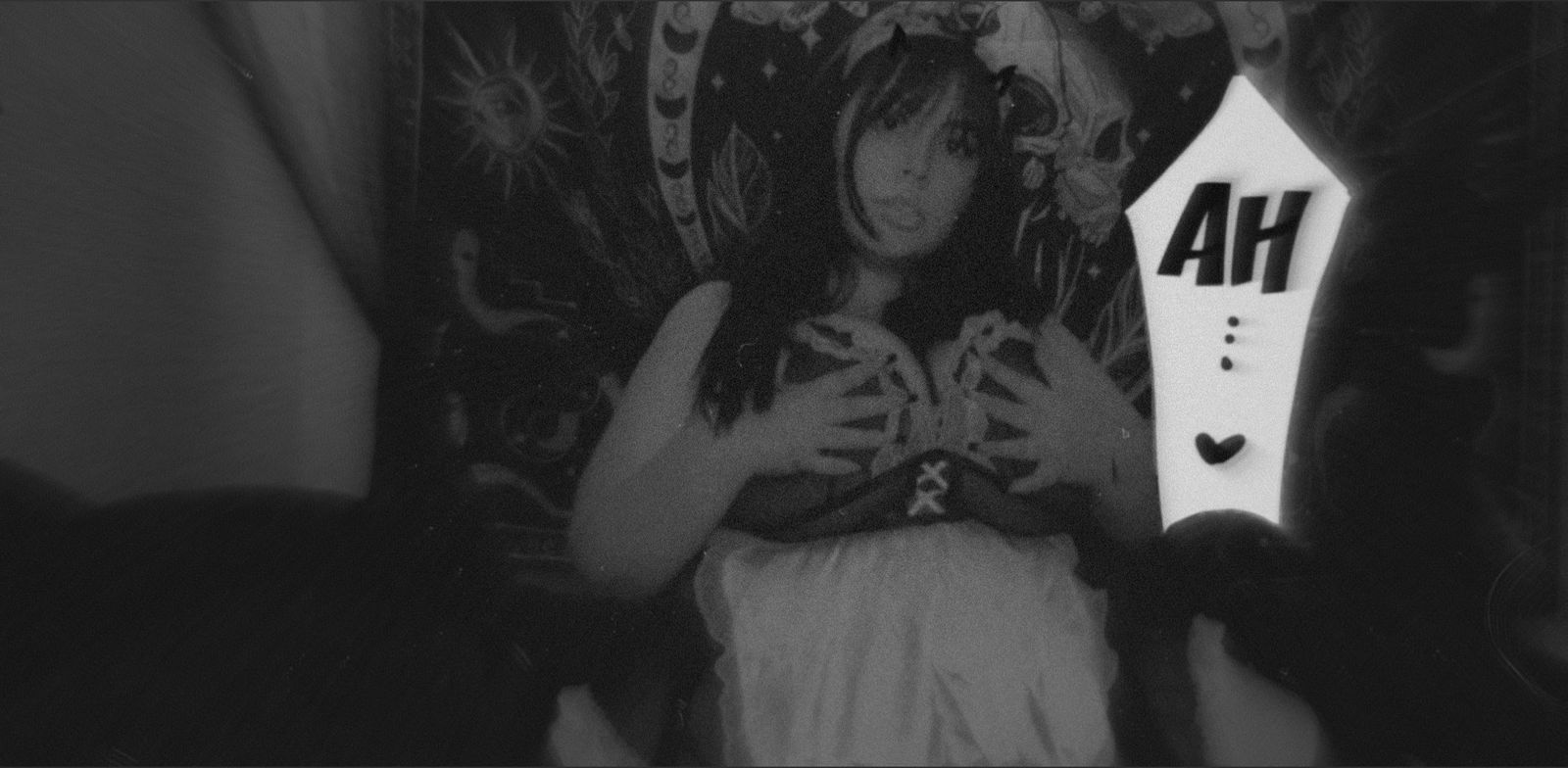 𐕣 ⛧°. ⋆𓌹*KIRA*𓌺⋆. °⛧ 𐕣 photo