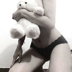 Amanda, Ecuadorian OnlyFans Model with Teddy Bear