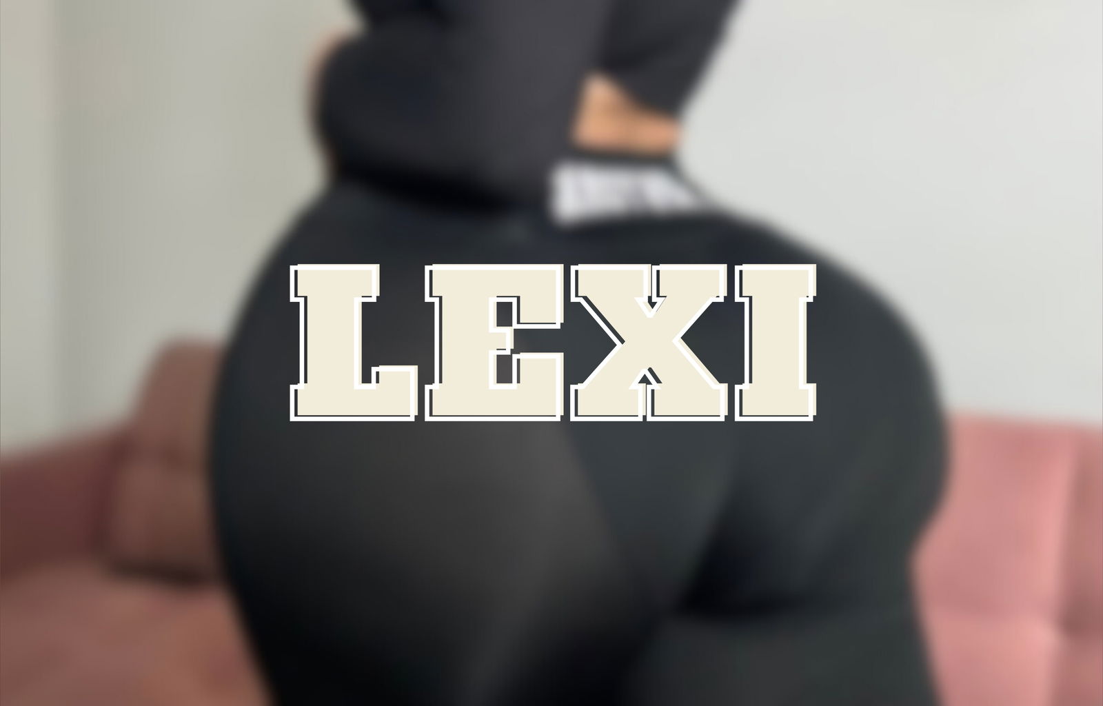 follow @lexibunni photo