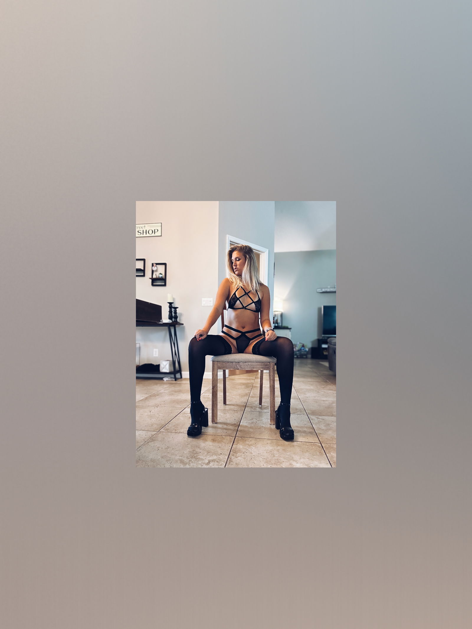 Your Fav Blondie☀️ photo