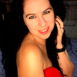 Audrey Addison, Exploring the 🌎