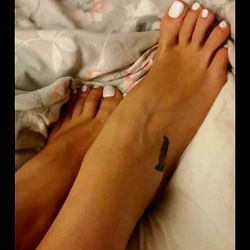 SexyWifeyFeet - A Moment of Relaxation