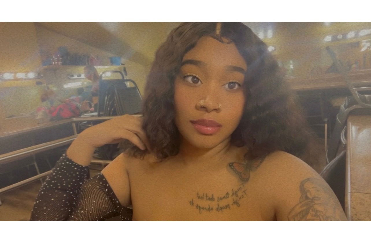 Sweetxdiscreet photo