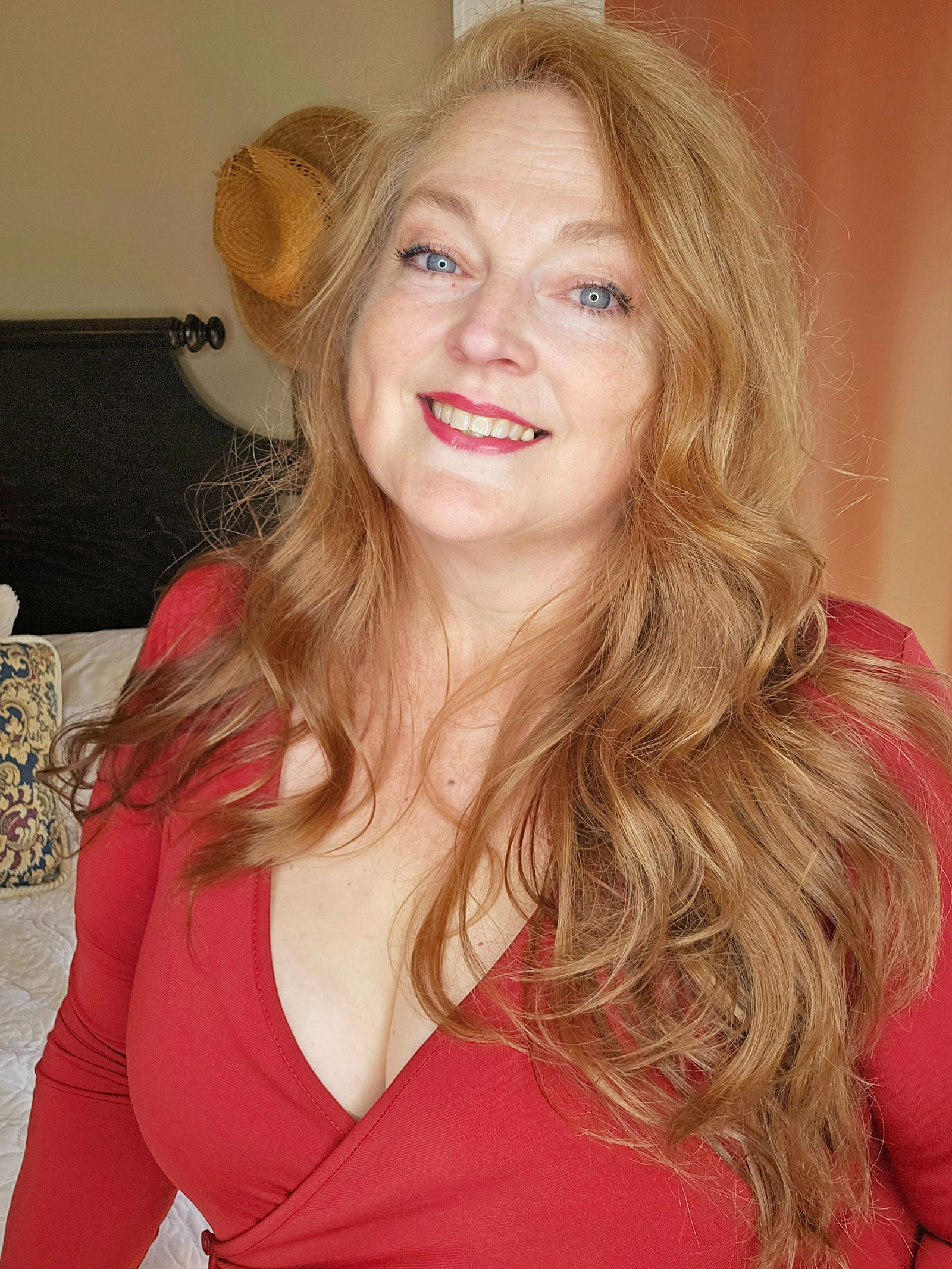 👠Cock Whispering Hotwife JJ BBW Big Tits photo