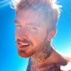 Able Heart: Tattooed, Sunglasses Model from LA