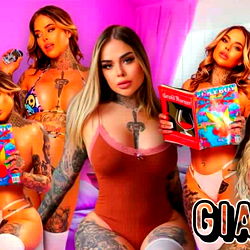 🇬🇧 Gia 𝙡𝙤𝙫𝙚𝙨 𝙞𝙩 𝙧𝙖𝙬 😜🥩 photo