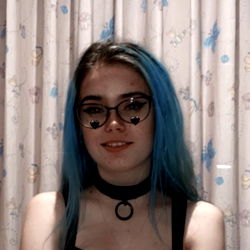 Ash - 20-year-old Teen Female Gamer in Blackout Cosplay