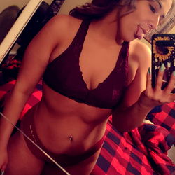 OnlyFans Model J.nw2097 in a Bra