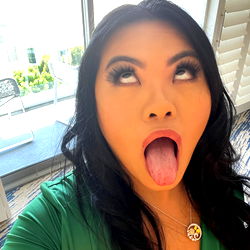 Cindy Starfall photo