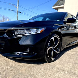 Stylish Acura NSX-R on London Roads