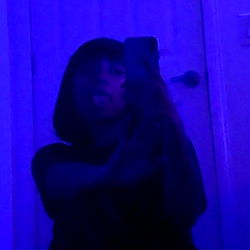 Sweet Hazze in a Purple Room