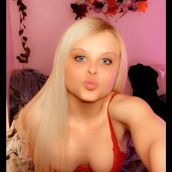 Blonde bombshell in red lingerie, OnlyFans