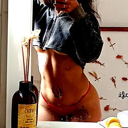 Fit Onlyfans Model Posing in Bathroom