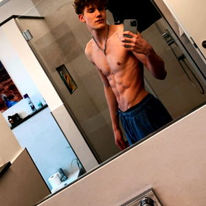 Luca Star ๐ซ photo