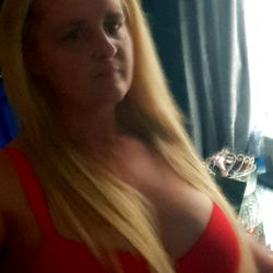 OnlyFans Model Kelleymarie Elliott, A Beauty from Essex