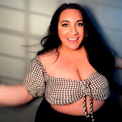 oakley 🫶🏻 photo