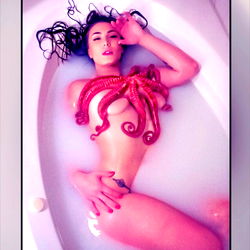 Naughty By Nature - OnlyFans Model in Texas