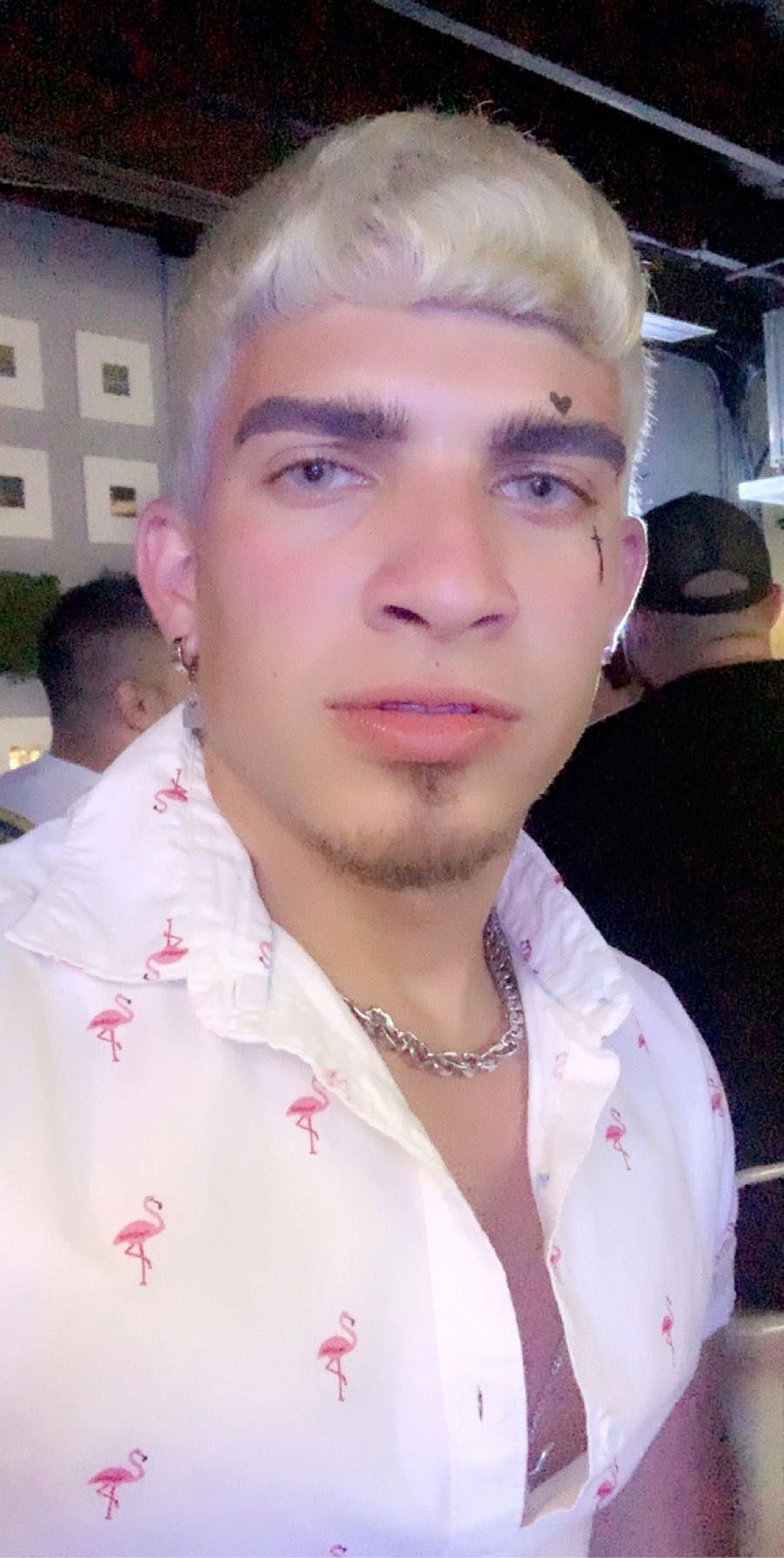 Aaron Gucci 🧁 photo