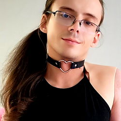 Model Alias Aivo - Chicago IL