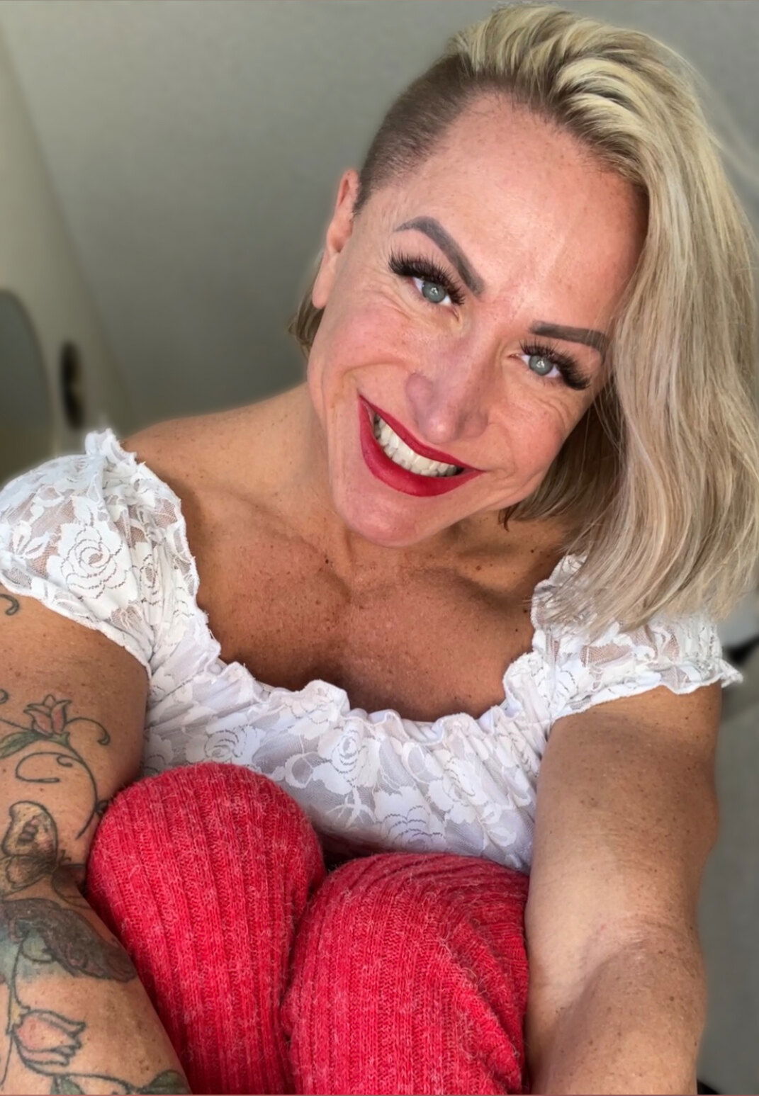 Muscle Diva Heather Armbrust photo