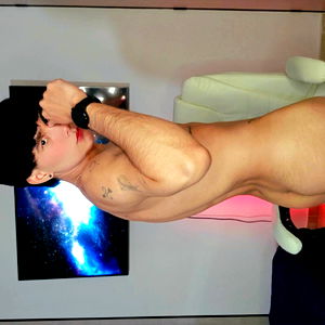 Jay Hernรกndez photo