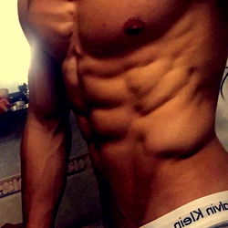 Fit Model Showcases Muscular Physique in OnlyFans Post