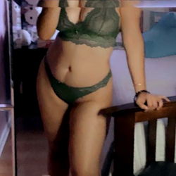 Ayla West: Toronto-Based OnlyFans Model Striking a Pose