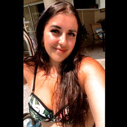 Amelia | OnlyFans Model