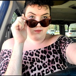 Au Natural Amazon: A Behind-the-Wheel Look into OnlyFans