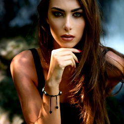 OnlyFans Model Ale - Introducing the new beauty on the rise!